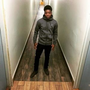 Meet your Posher, Roell